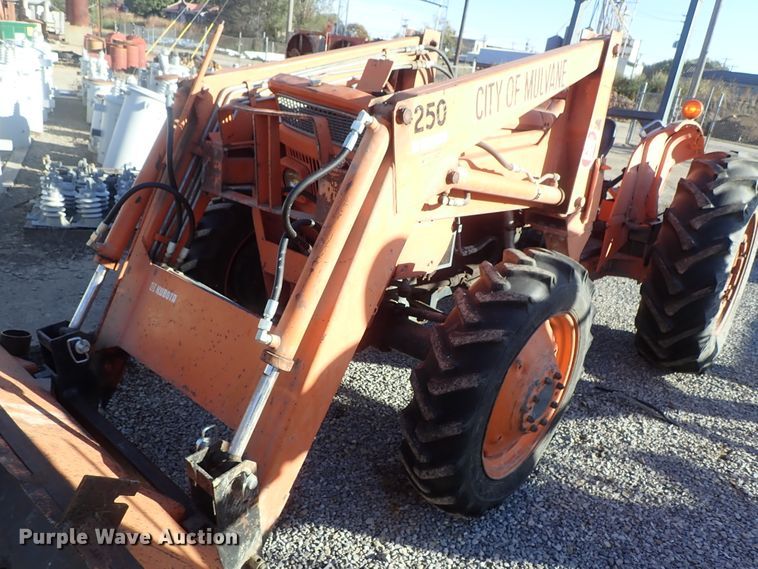image for item DB7599 Kubota M4500DT MFWD tractor