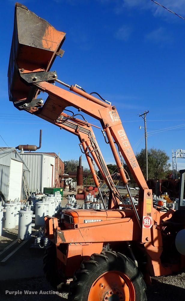 image for item DB7599 Kubota M4500DT MFWD tractor