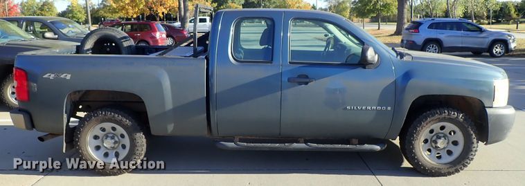 image for item DB7604 2008 Chevrolet Silverado 1500 Ext. Cab pickup truck