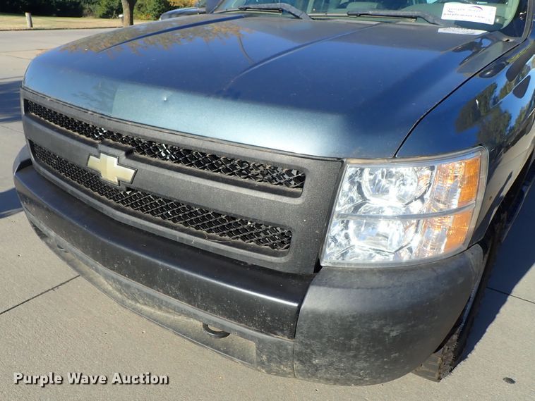 image for item DB7604 2008 Chevrolet Silverado 1500 Ext. Cab pickup truck