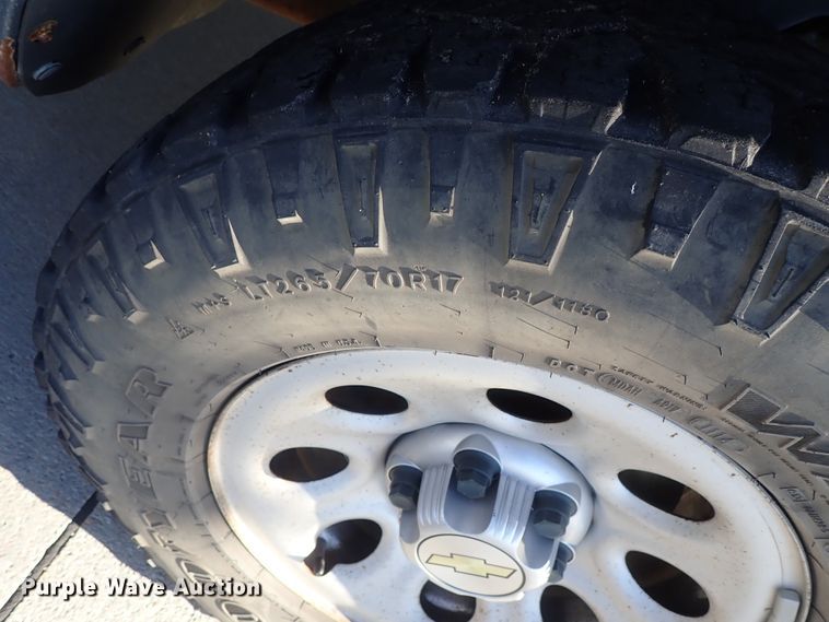 image for item DB7605 2011 Chevrolet Silverado 1500 Ext. Cab pickup truck