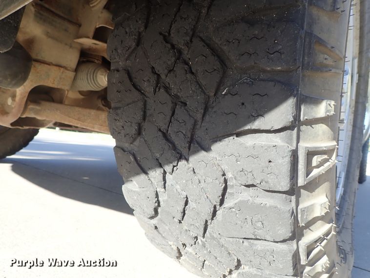 image for item DB7605 2011 Chevrolet Silverado 1500 Ext. Cab pickup truck