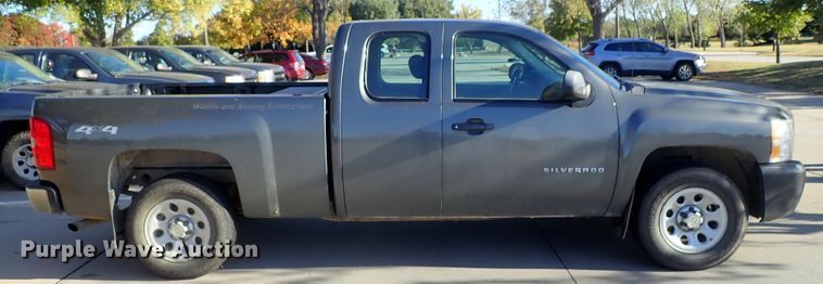 image for item DB7606 2011 Chevrolet Silverado 1500 Ext. Cab pickup truck
