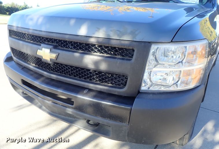 image for item DB7606 2011 Chevrolet Silverado 1500 Ext. Cab pickup truck