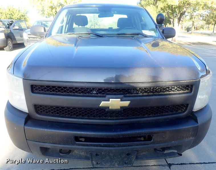 image for item DB7607 2010 Chevrolet Silverado 1500 Ext. Cab pickup truck