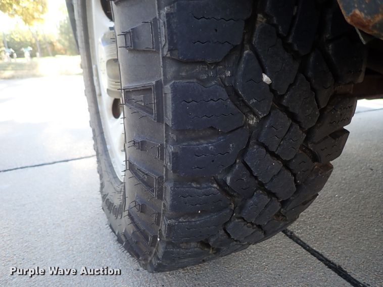 image for item DB7607 2010 Chevrolet Silverado 1500 Ext. Cab pickup truck