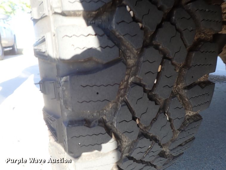 image for item DB7607 2010 Chevrolet Silverado 1500 Ext. Cab pickup truck