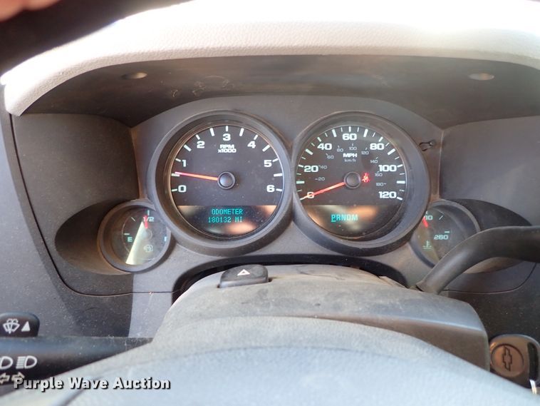 image for item DB7608 2011 Chevrolet Silverado 1500 Ext. Cab pickup truck