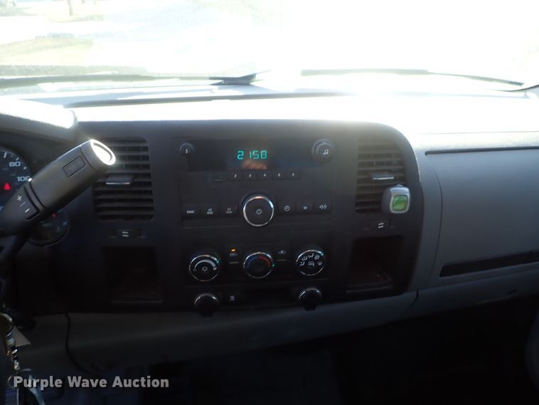 image for item DB7608 2011 Chevrolet Silverado 1500 Ext. Cab pickup truck