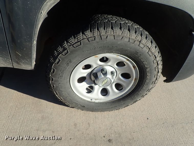 image for item DB7608 2011 Chevrolet Silverado 1500 Ext. Cab pickup truck