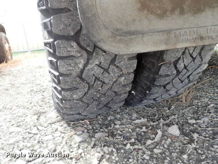 image for item DB7688 2003 Ford E450 school bus