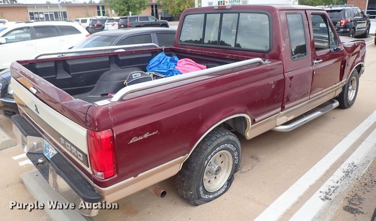 image for item DB7733 1996 Ford F150 SuperCab pickup truck