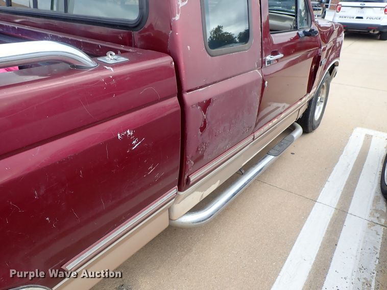 image for item DB7733 1996 Ford F150 SuperCab pickup truck