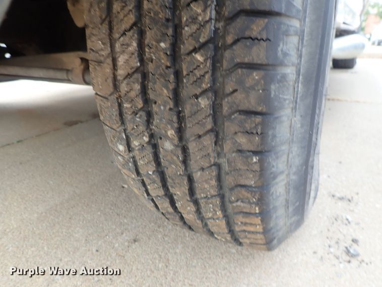 image for item DB7733 1996 Ford F150 SuperCab pickup truck