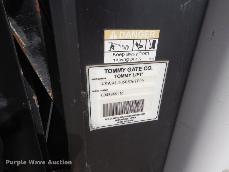 image for item DD4526 1993 Ford Econoline E350 box truck