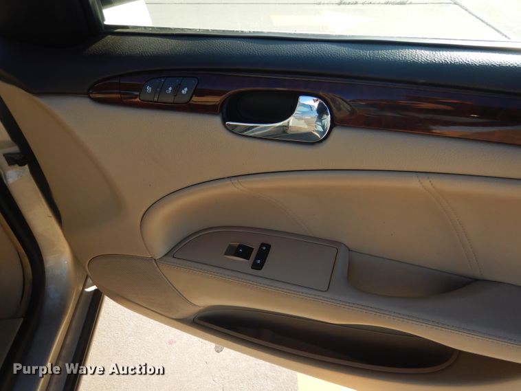 image for item DD4530 2007 Buick Lucerne CXL