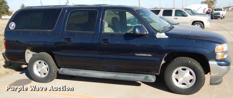 image for item DD4531 2005 GMC Yukon XL 1500 SUV