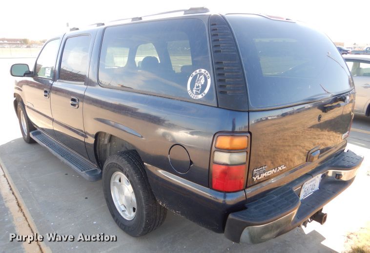 image for item DD4531 2005 GMC Yukon XL 1500 SUV