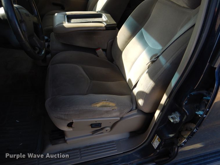 image for item DD4531 2005 GMC Yukon XL 1500 SUV