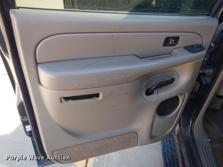 image for item DD4531 2005 GMC Yukon XL 1500 SUV