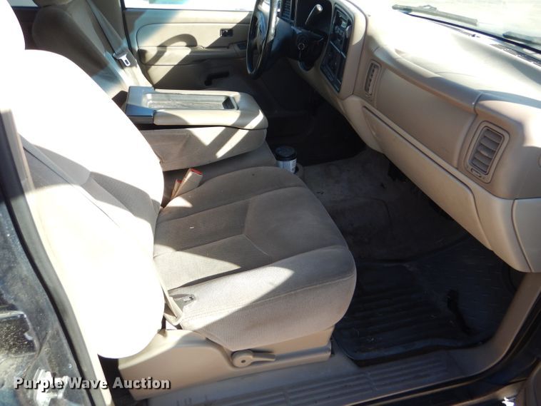 image for item DD4531 2005 GMC Yukon XL 1500 SUV