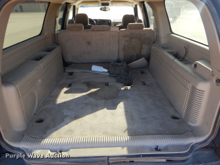 image for item DD4531 2005 GMC Yukon XL 1500 SUV