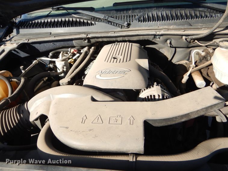 image for item DD4531 2005 GMC Yukon XL 1500 SUV