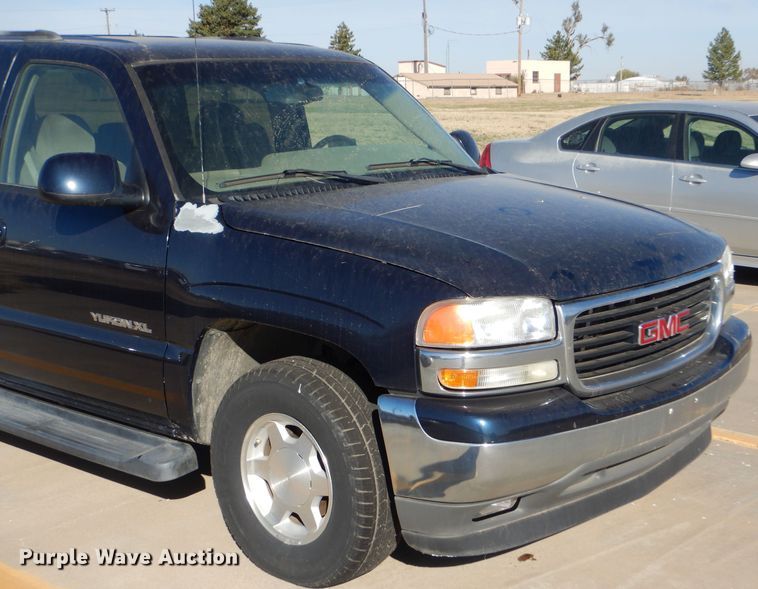 image for item DD4531 2005 GMC Yukon XL 1500 SUV