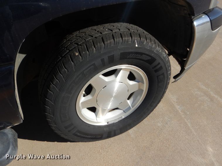 image for item DD4531 2005 GMC Yukon XL 1500 SUV