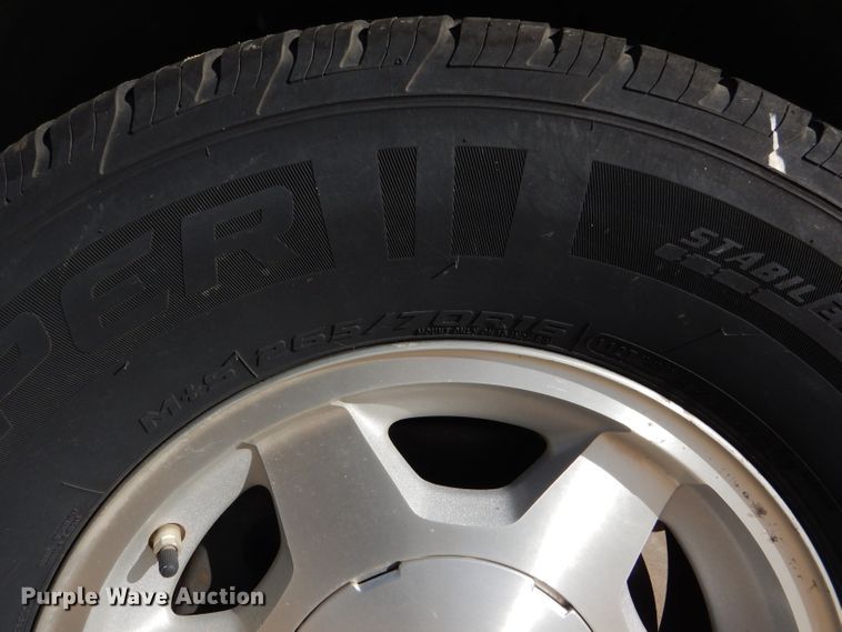 image for item DD4531 2005 GMC Yukon XL 1500 SUV