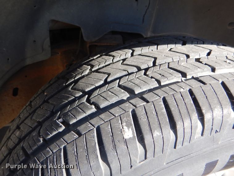 image for item DD4531 2005 GMC Yukon XL 1500 SUV