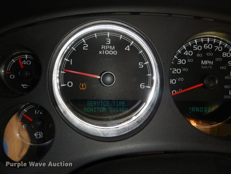 image for item DD4533 2007 Chevrolet Suburban 1500 LS SUV