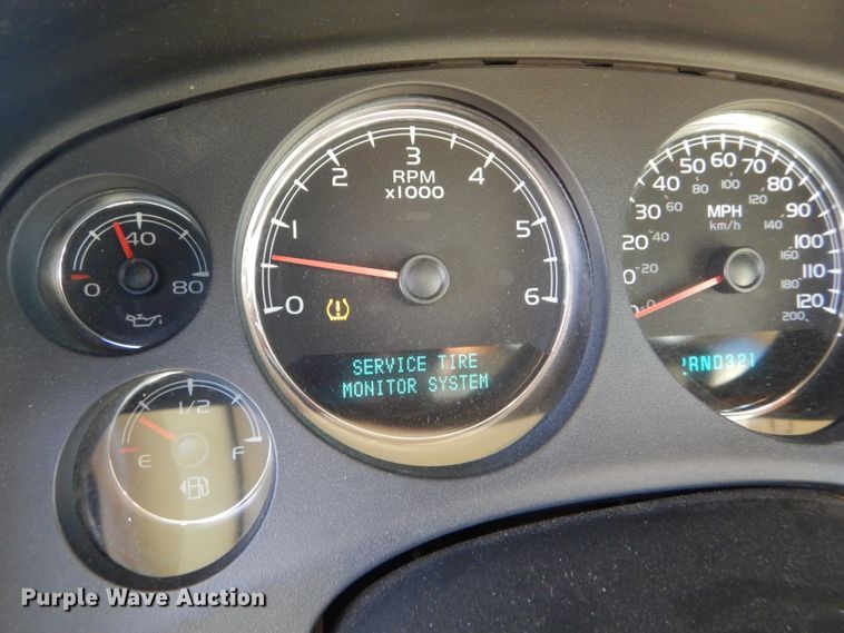 image for item DD4533 2007 Chevrolet Suburban 1500 LS SUV