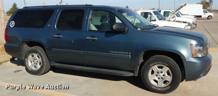 image for item DD4534 2008 Chevrolet Suburban 1500 LS SUV