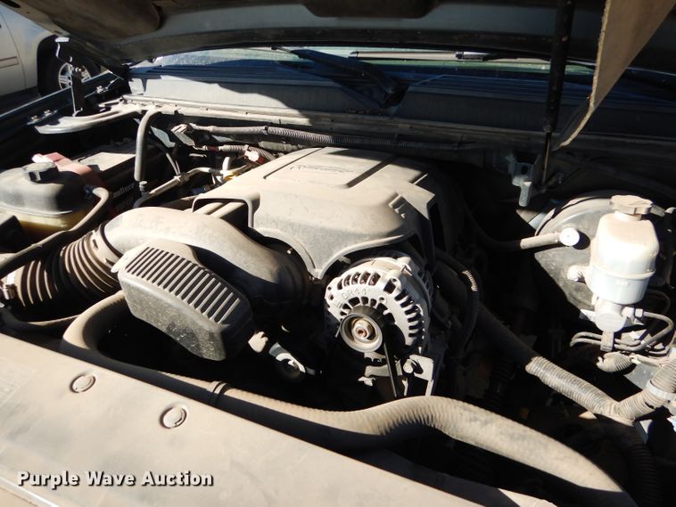 image for item DD4534 2008 Chevrolet Suburban 1500 LS SUV