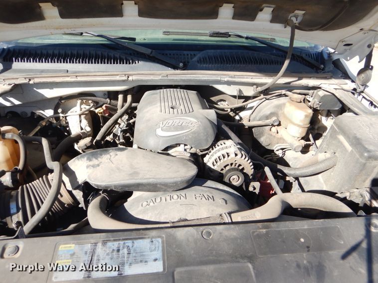 image for item DD4536 2002 GMC Sierra 1500 pickup truck