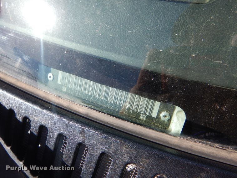 image for item DD4537 2003 Chevrolet Suburban 1500 SUV