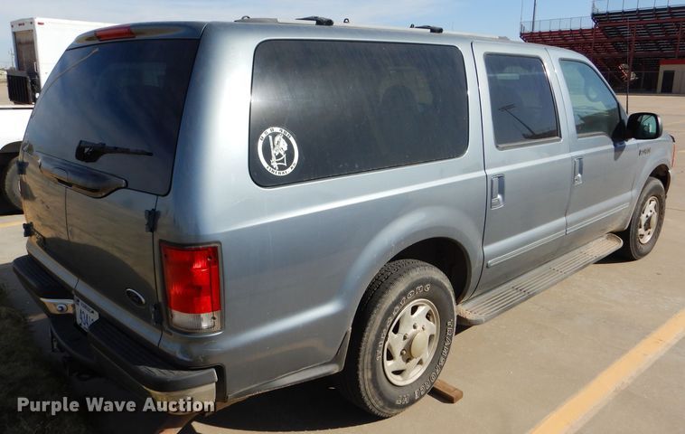image for item DD4538 2000 Ford Excursion SUV