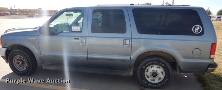 image for item DD4538 2000 Ford Excursion SUV