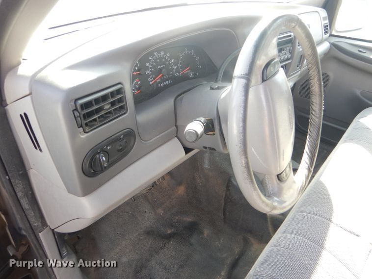 image for item DD4538 2000 Ford Excursion SUV