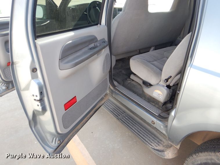 image for item DD4538 2000 Ford Excursion SUV