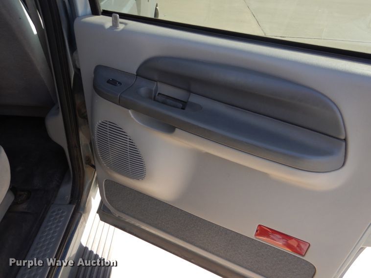 image for item DD4538 2000 Ford Excursion SUV