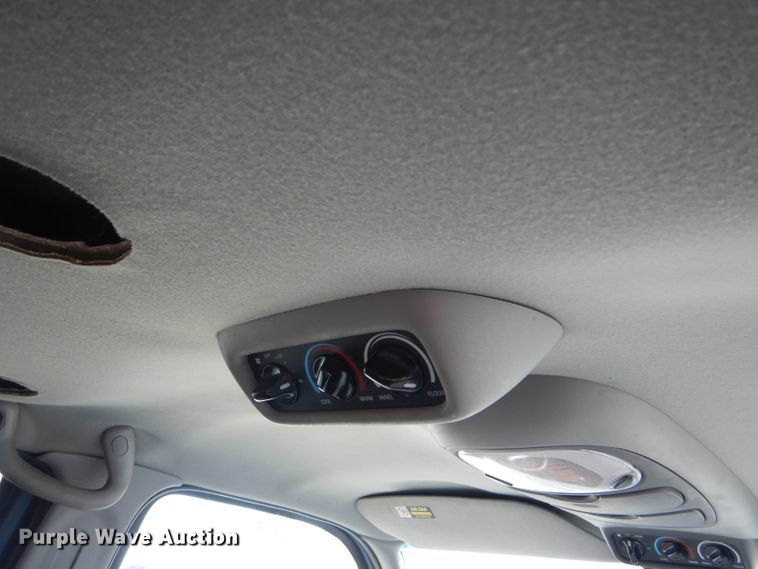 image for item DD4538 2000 Ford Excursion SUV