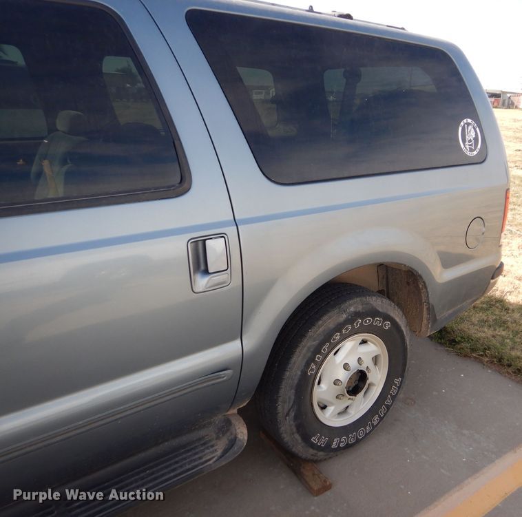 image for item DD4538 2000 Ford Excursion SUV