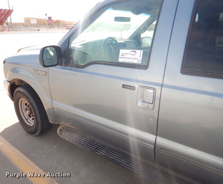 image for item DD4538 2000 Ford Excursion SUV