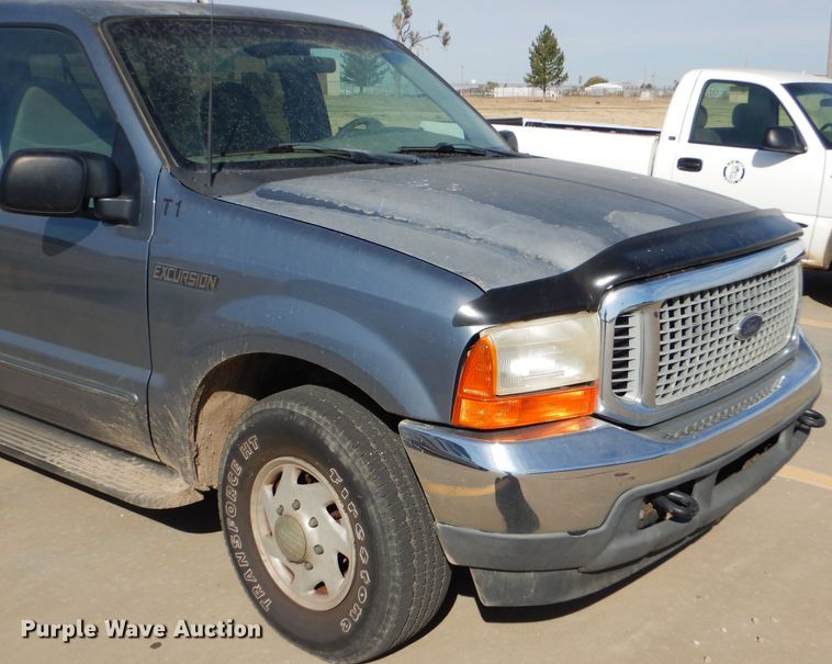 image for item DD4538 2000 Ford Excursion SUV