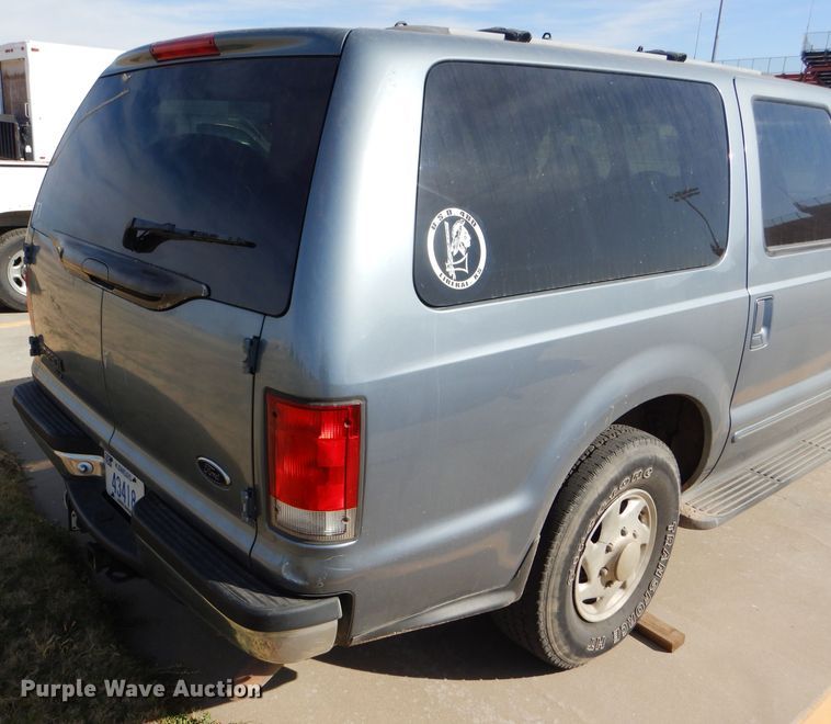 image for item DD4538 2000 Ford Excursion SUV
