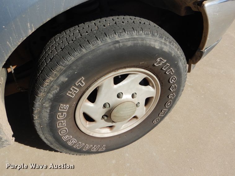 image for item DD4538 2000 Ford Excursion SUV