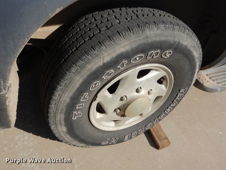 image for item DD4538 2000 Ford Excursion SUV