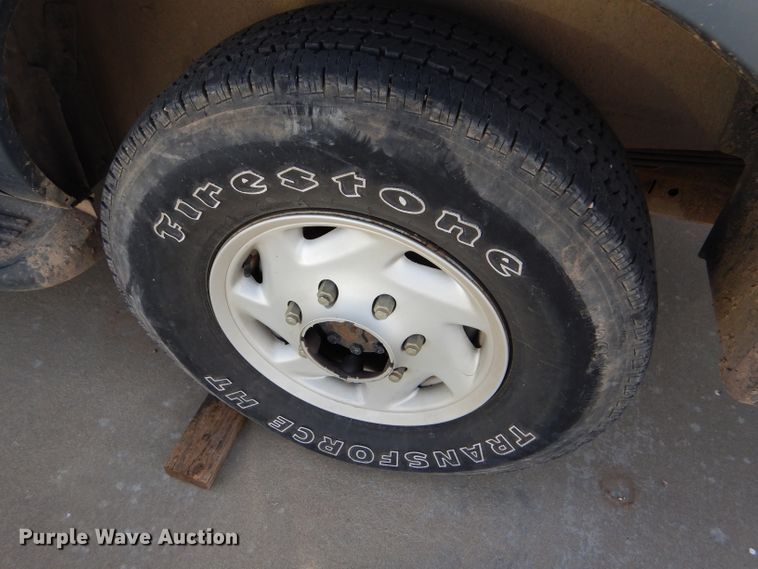 image for item DD4538 2000 Ford Excursion SUV